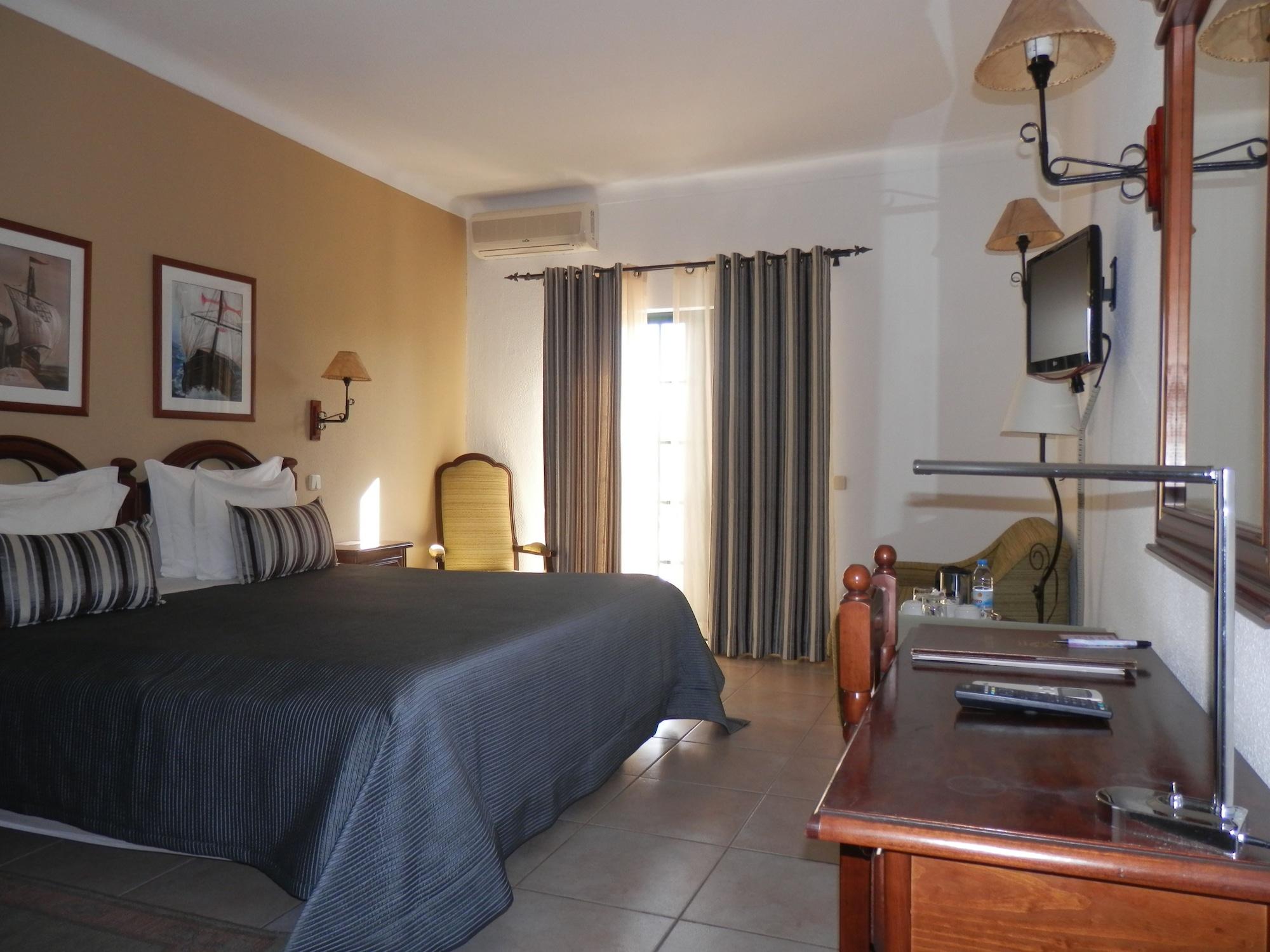 Solar De Mos Hotel Lagos Luaran gambar